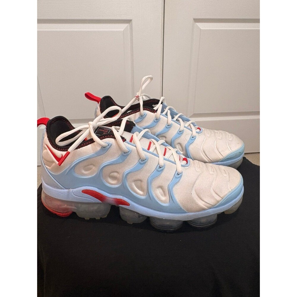 Nike Men's Air VaporMax Plus University Red Running Shoes